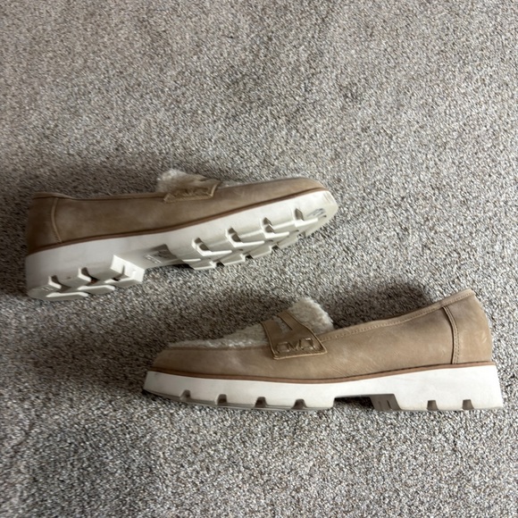 Vionic Cheryl Women's Platform Supportive Loafer Sherpa Modern slip on US 9.5 - Picture 3 of 6